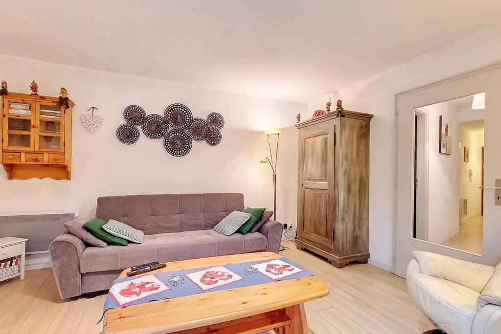 ריקוויר Chez Romane - Appartement Avec Parking מראה חיצוני תמונה
